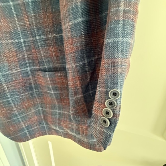 Hart Schaffner Marx NY Fit 48R  Plaid Pattern Sport Coat Linen/Wool ($595 new) - Picture 3 of 16